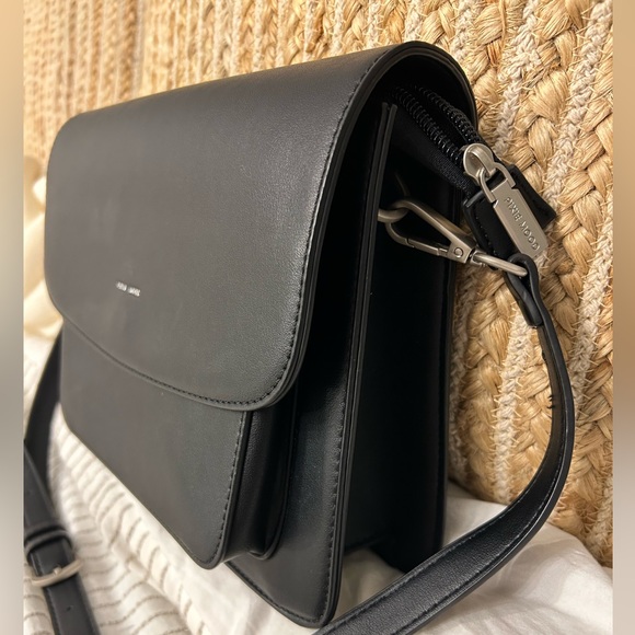 Pixie Mood Zoe Crossbody Bag - Picture 3 of 8